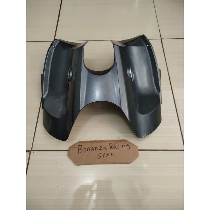 Cover tangki cover tutup tangki Yamaha Vixion new original