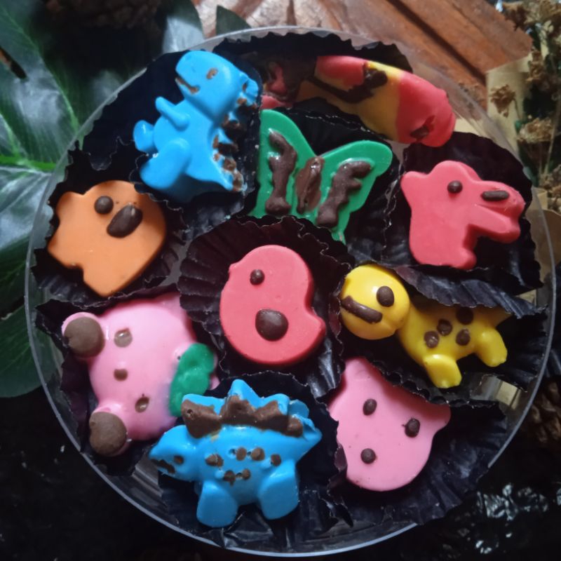 

Coklat Karakter 250gr