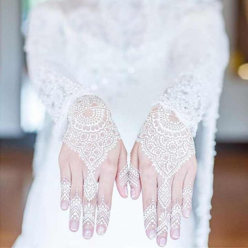 HENNA INSTAN, (Gratis Gliter &amp; Manik manik)  Henna stiker, henna tempel PUTIH 1 Lembar bisa tangan KANAN &amp; KIRI VOL 1