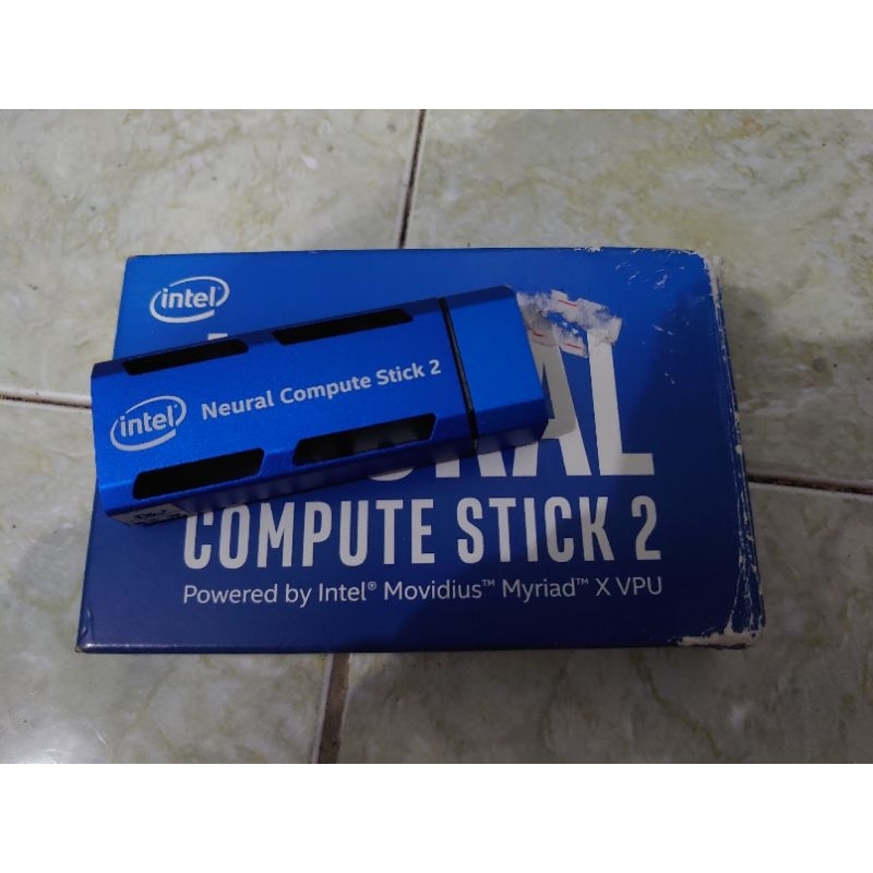 Intel Movidius Neural Compute Stick 2 (NCS2)