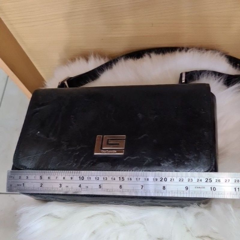 TAS KULIT GUY LAROCHE PRELOVED ORI