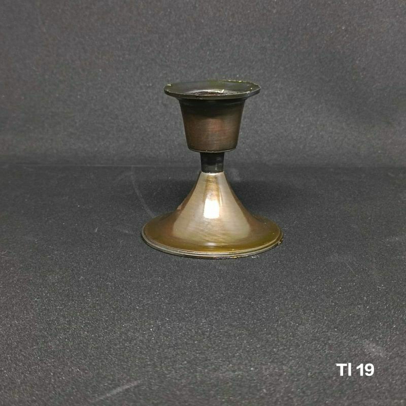 Tempat Lilin Antik Dengan  Lubang Lilin 2,5cm.