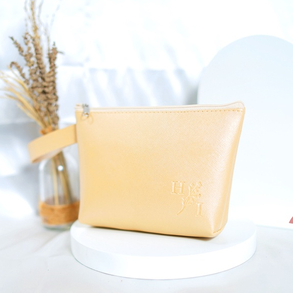 Sampel Souvenir Pernikahan Pouch Zipper Duduk Kemasan Mika Pita Free Design Free Embos