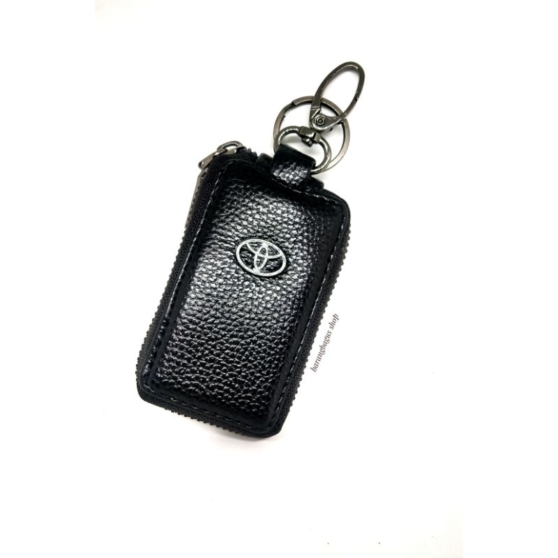 Dompet /Hardcase /Tempat Remote Mobil Kulit - Gantungan Logo TOYOTA