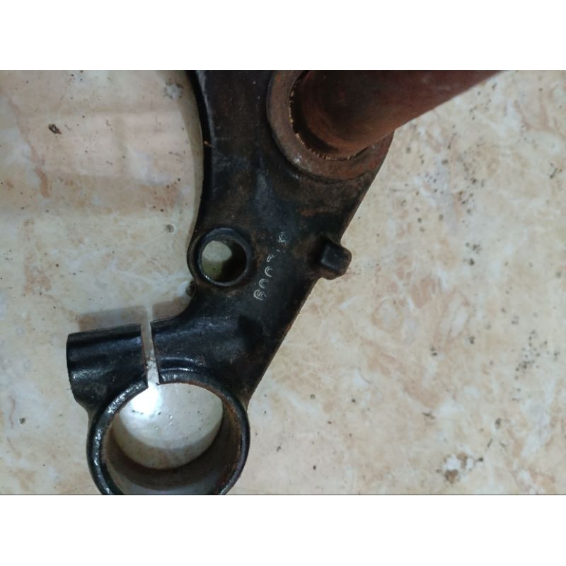 segitiga T tiger revo original