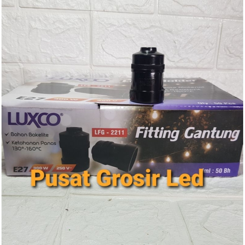 Fitting Gantung Hitam LUXCO SNI