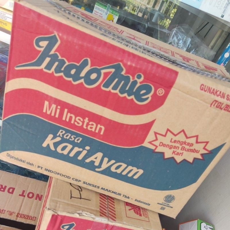 Indomie Kari Ayam 72g 1Dus