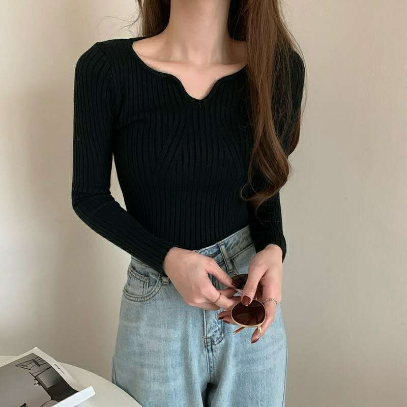 BAJU RAJUT IMPORT FASHION KOREA/ATASAN BAJU KOREA Knitwear Fashion Korean Crop Long Sleeve U-Neck Knit Top Atasan Korean Style Wanita