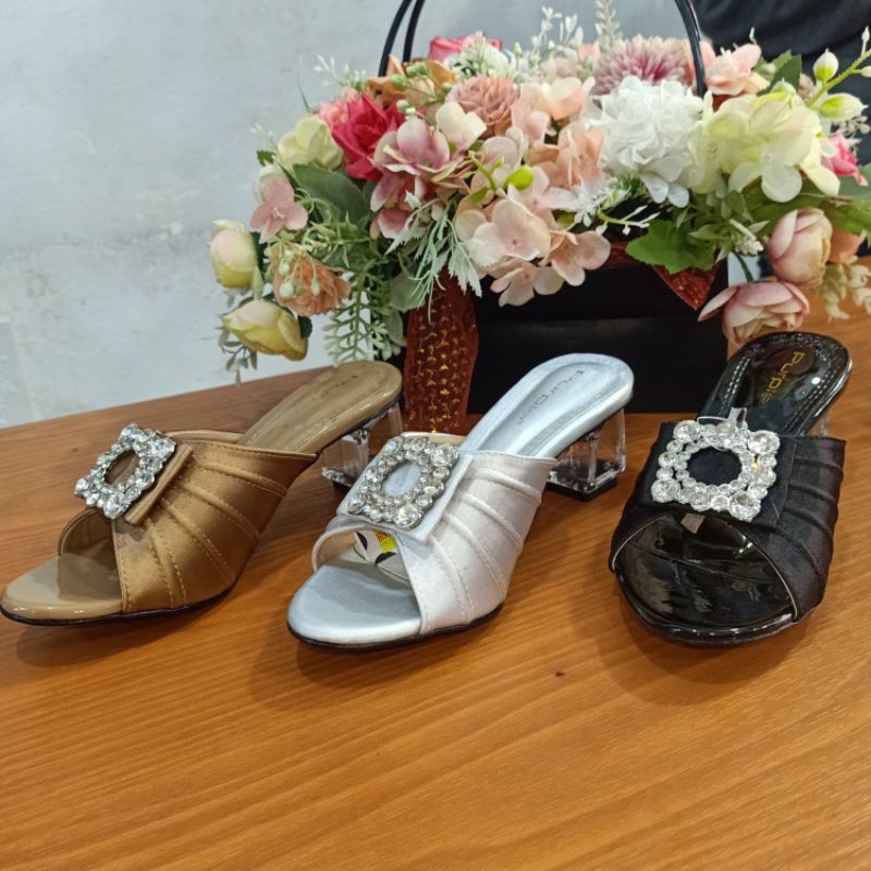 heels wanita casual merk purple hak kaca