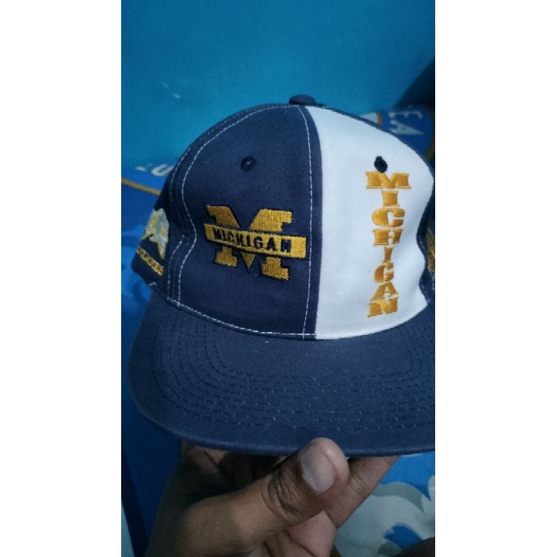 SNAPBACK MICHIGAN VINTAGE