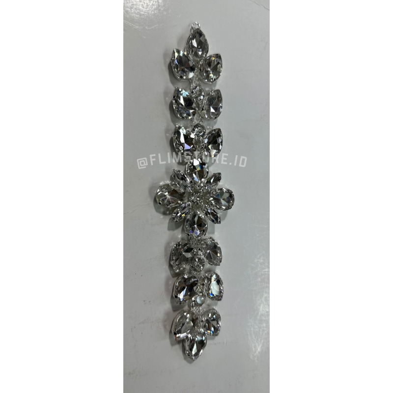 Aksesoris Payet Kristal Diamond 19 cm Crystal motif bunga