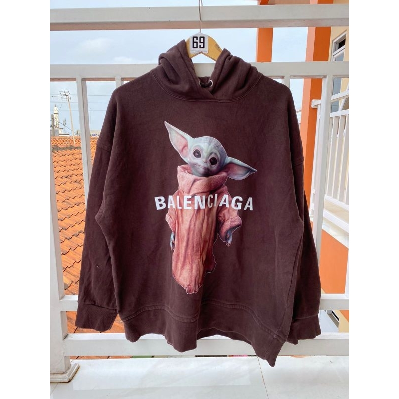 Hoodie Balenciaga Baby Yoda Size L to XL