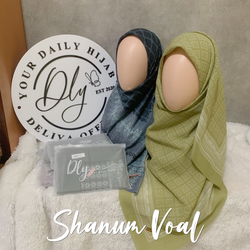 SEGIEMPAT VOAL MOTIF PREMIUM - Shanum Voal - FREE POUCH HIJAB