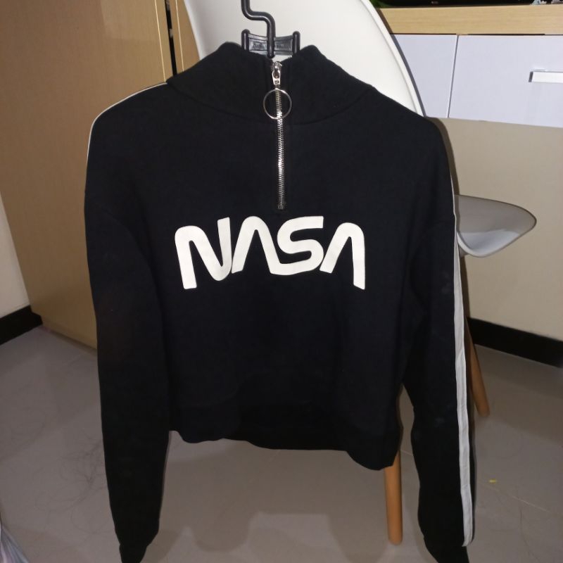 NASA CROP HOODIE