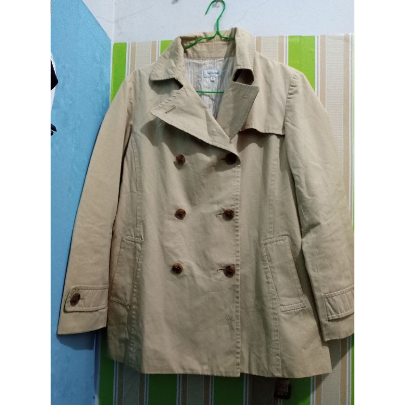 Coat thrift /preloved coat