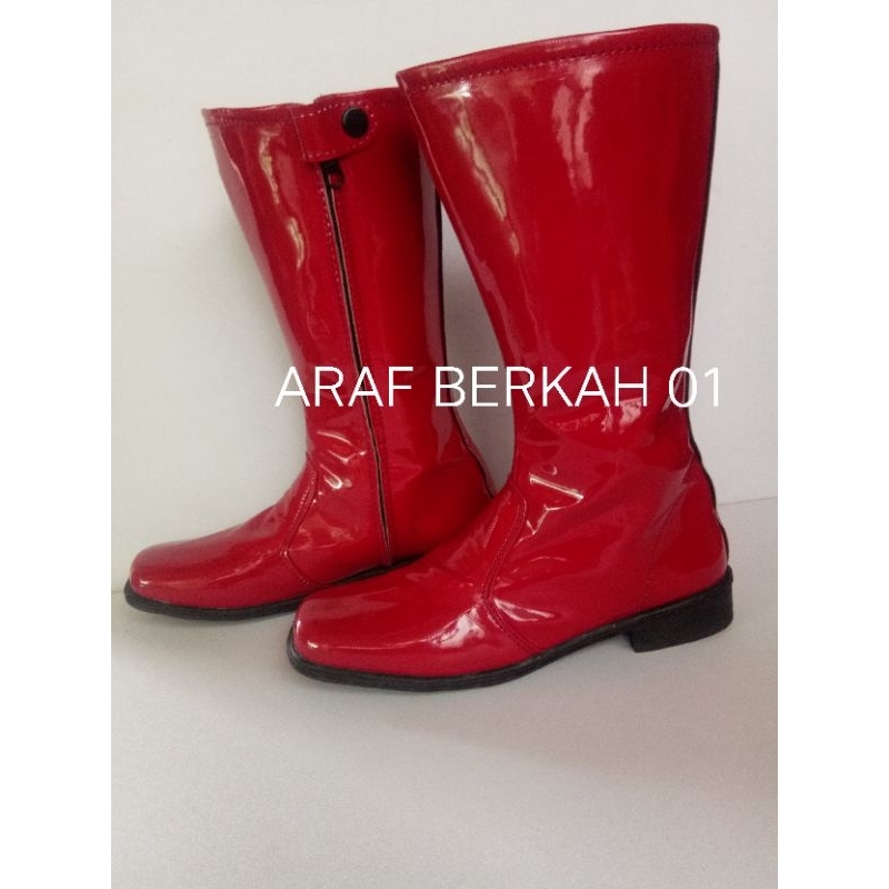 Sepatu boot paskibra