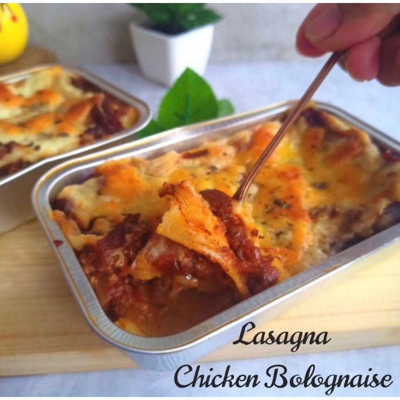 

Frozen Food Lasagna Chicken Bolognaise 4Pcs /Lasagna Chicken Bolognaise/Bento Lasagna Chicken Bolognaise/Dimsum Lasagna Chicken Bolognaise