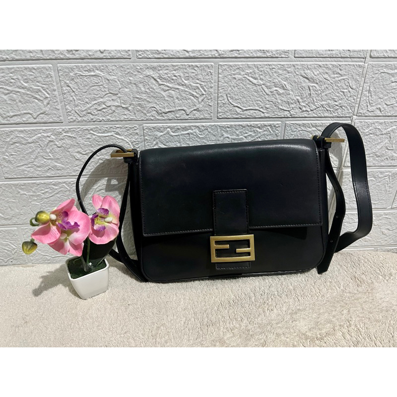 HARGA NETT PRELOVED FENDI BAGUETTE VINTAG TAS SECOND
