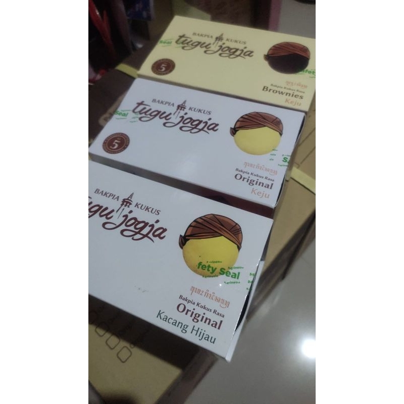 

Bakpia kukus tugu jogja,original coklat isi 5