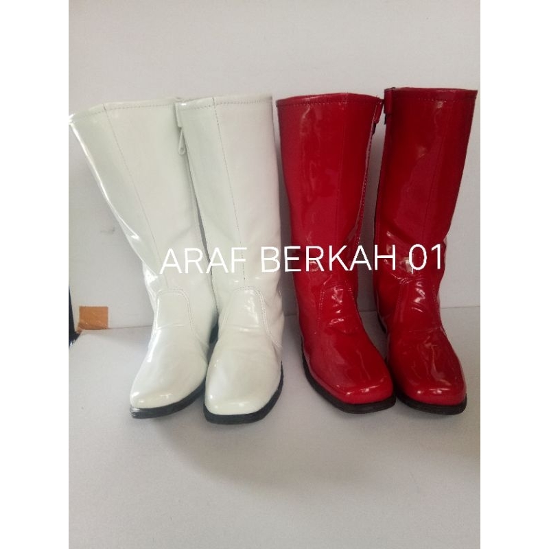 Sepatu boot paskibra