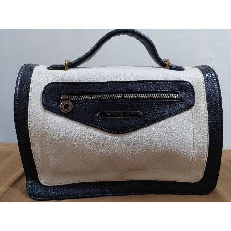 Preloved Sophie Martin Paris Sling Bag