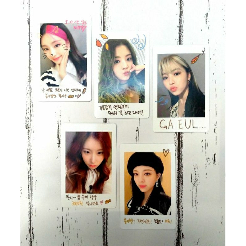 ITZY No Bad Days November Polaroid