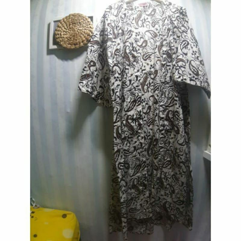 Preloved outer batik panjang wanita