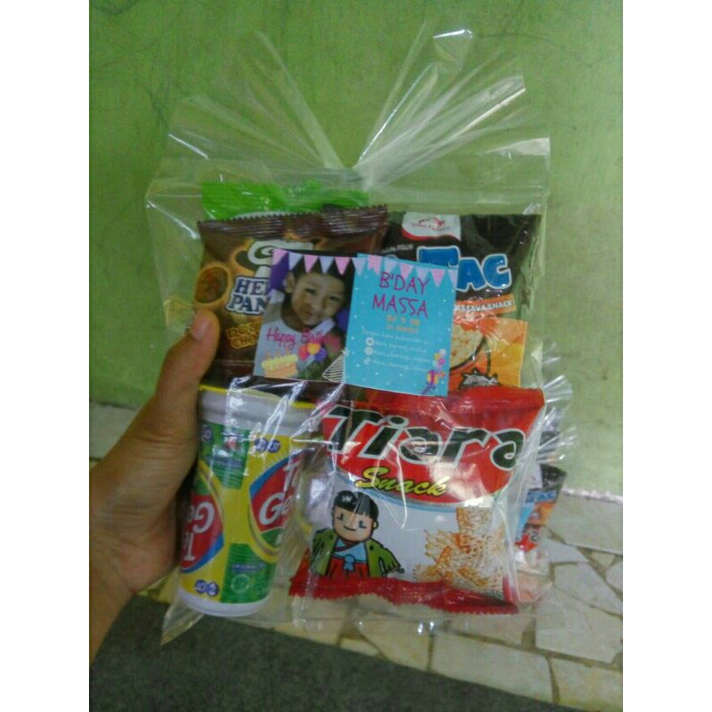 

Snack ulang tahun /Snack muarah/ Snack pitonan / Snack takjil / Snack anak