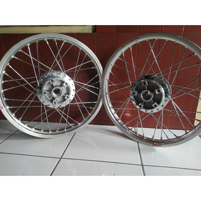 velg Vixion 17 tk racing