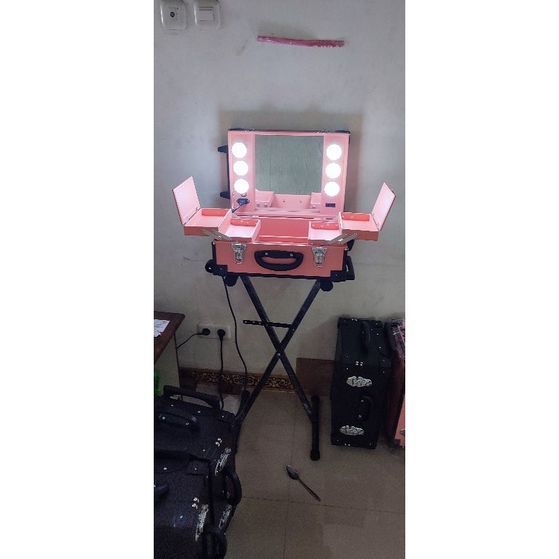 Bok/Koper/Koper Makeup/Tas/Tas Makeup/Beautycase 6 Lampu 4 Rak