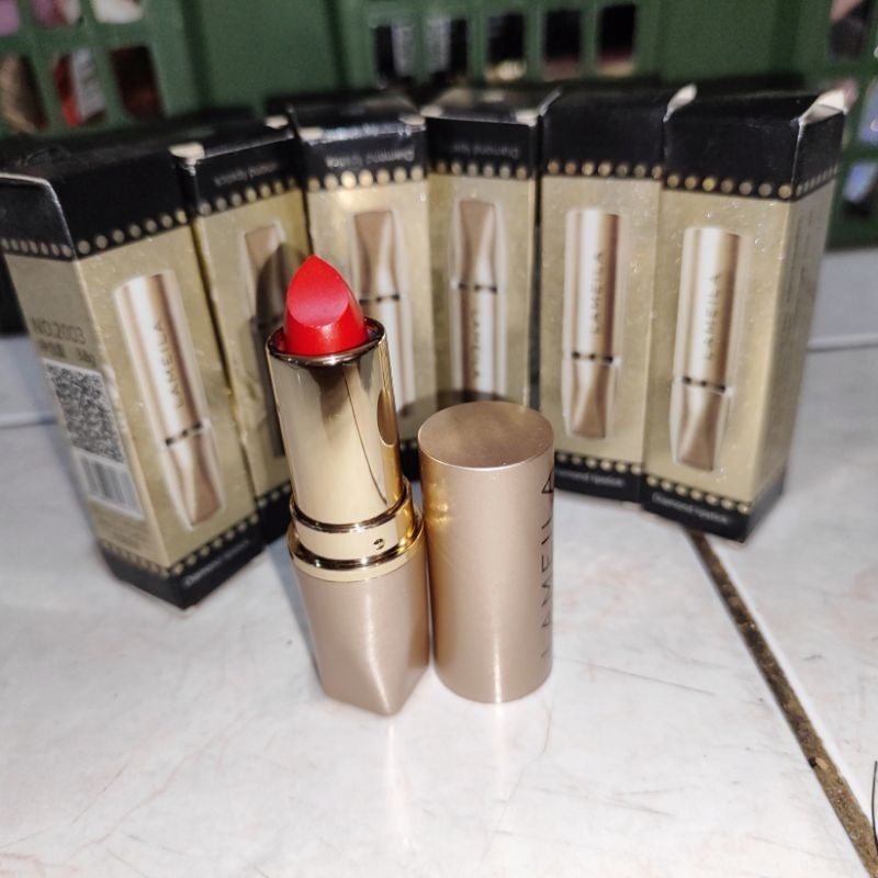 LIPSTIK LAMEILA GOLD