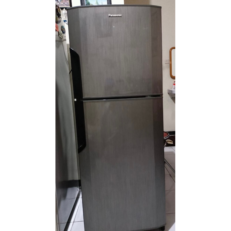 kulkas panasonic bekas