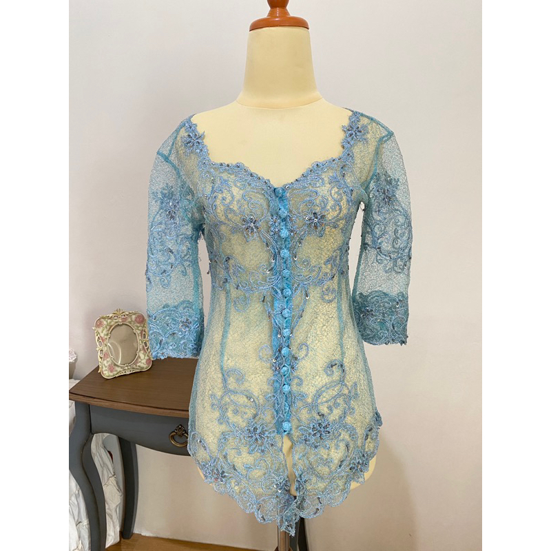 Preloved Kebaya Payet Butik | Preloved Kebaya Tunangan