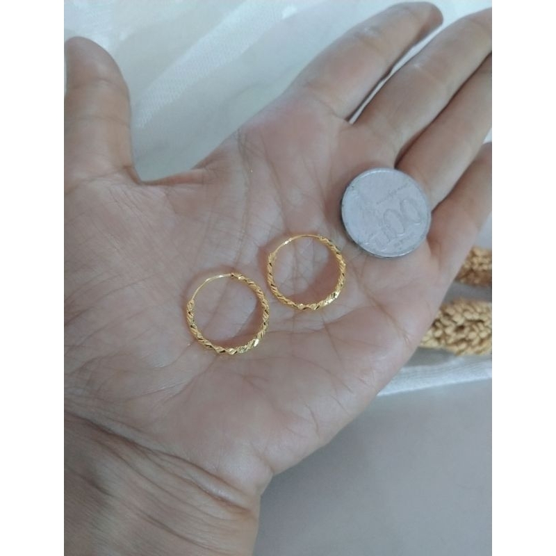 Anting Bulat TitaniumLapis Emas Dewasa uk 20  uk koin 100 B1