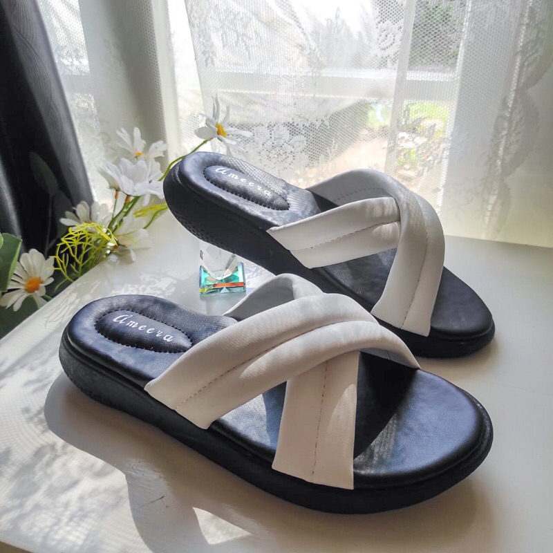 Ameera by Mikayla Sandal Wedges Wanita Silang Slip On