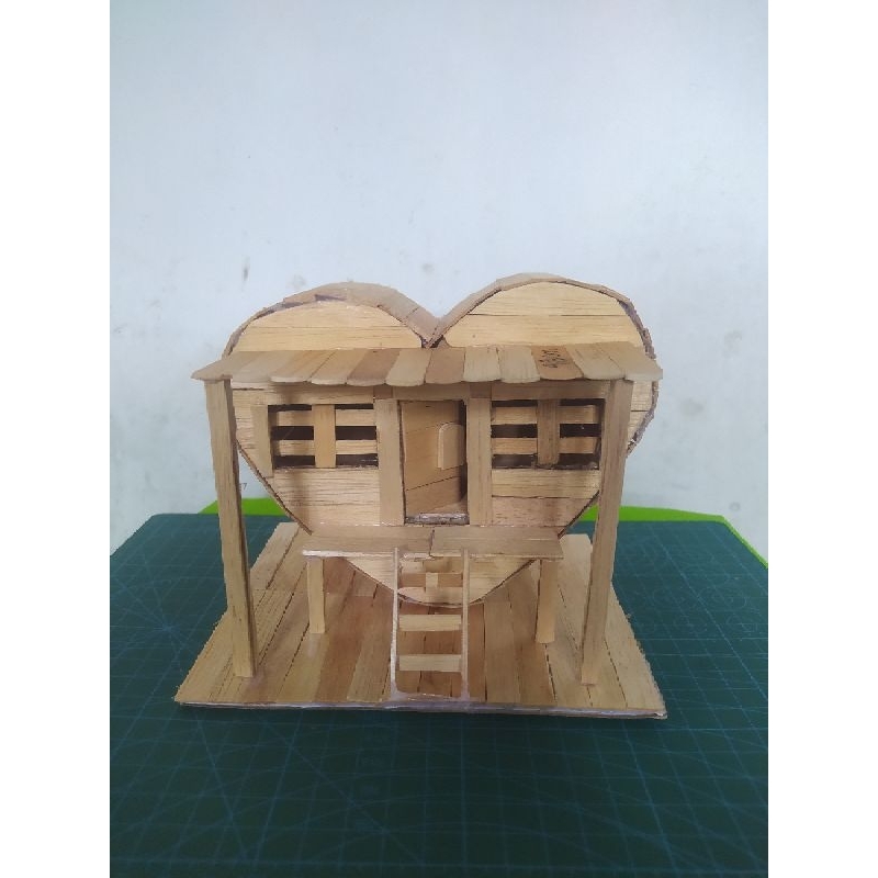 Kerajinan Stick Es Krim, miniatur rumah stick es krim, prakarya anak sekolah, miniatur Stick es krim