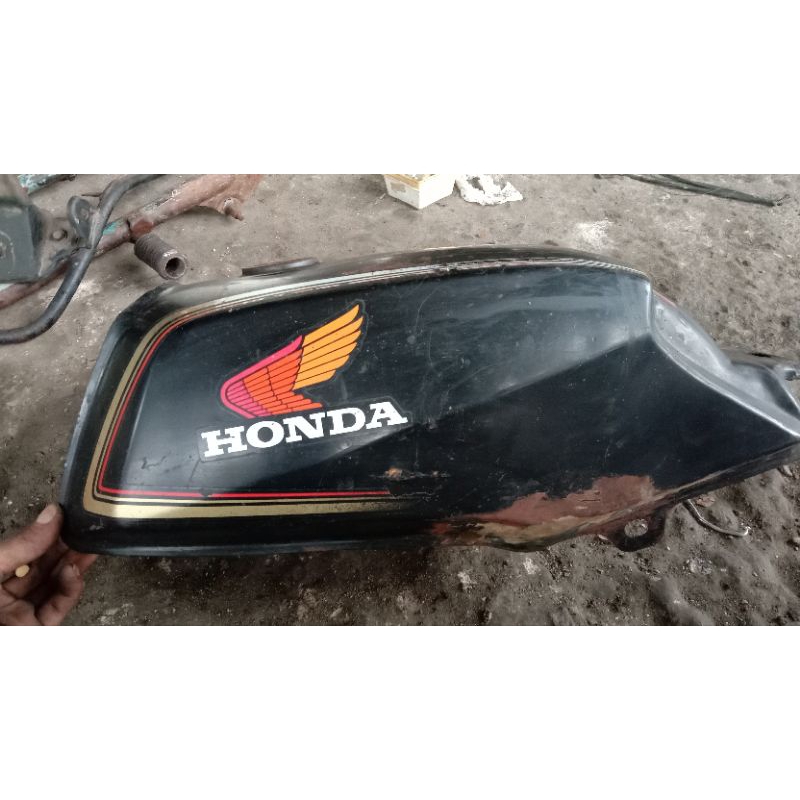 tangki Honda win original paint