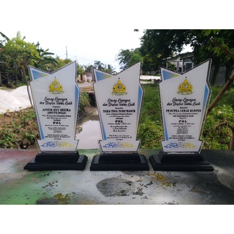 Plakat akrilik custom/plakat akrilik/plakat kayu