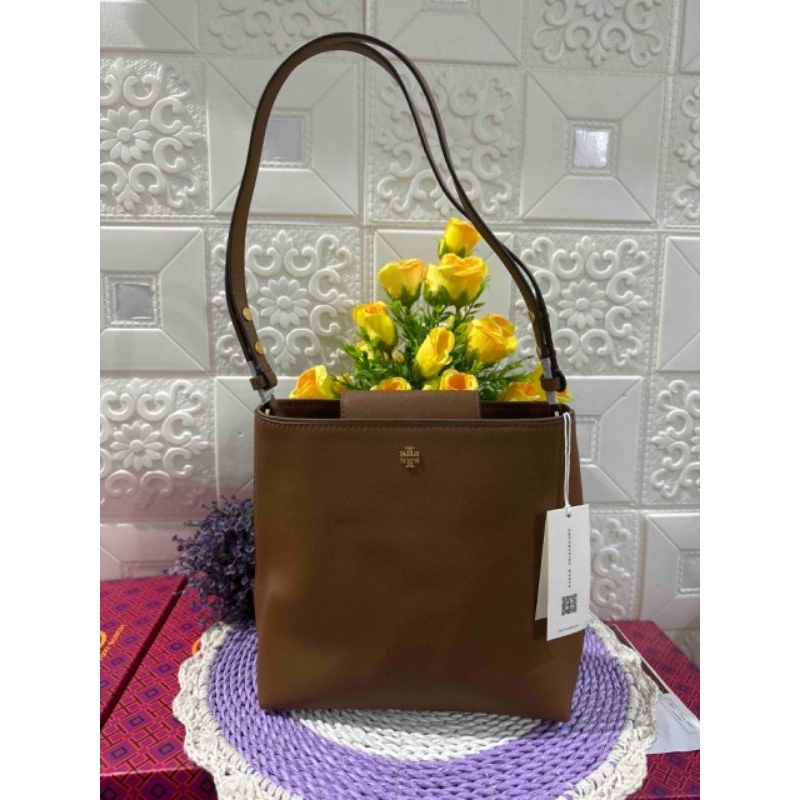 TB Emerson Bucket Moose Crossbody