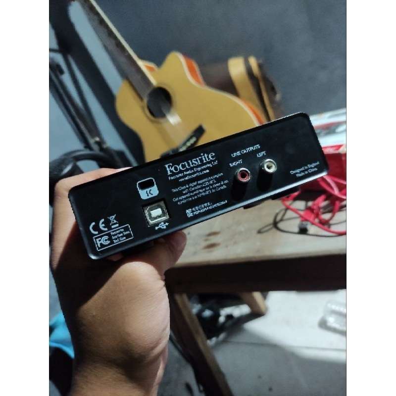 Focusrite 8i8 + software daw fullpack