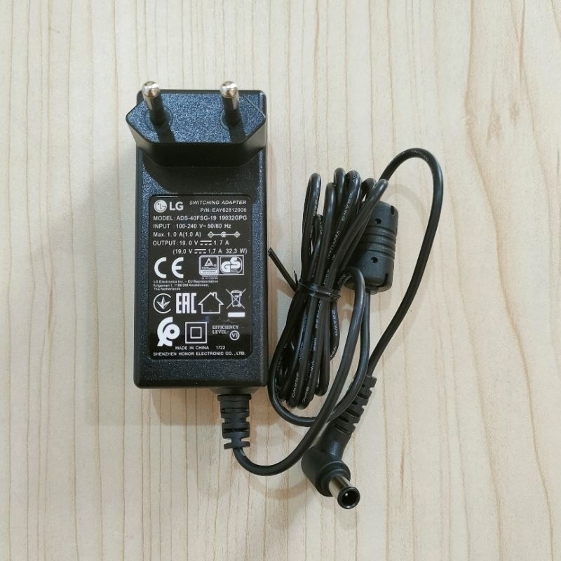 ADAPTOR LG ORIGINAL 19 VOLT 19V 1.7 AMP