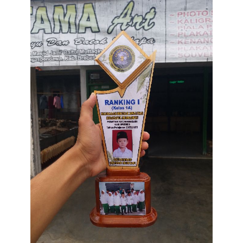 Plakat Wisuda TK/PAUD/SD/MI plakat kayu