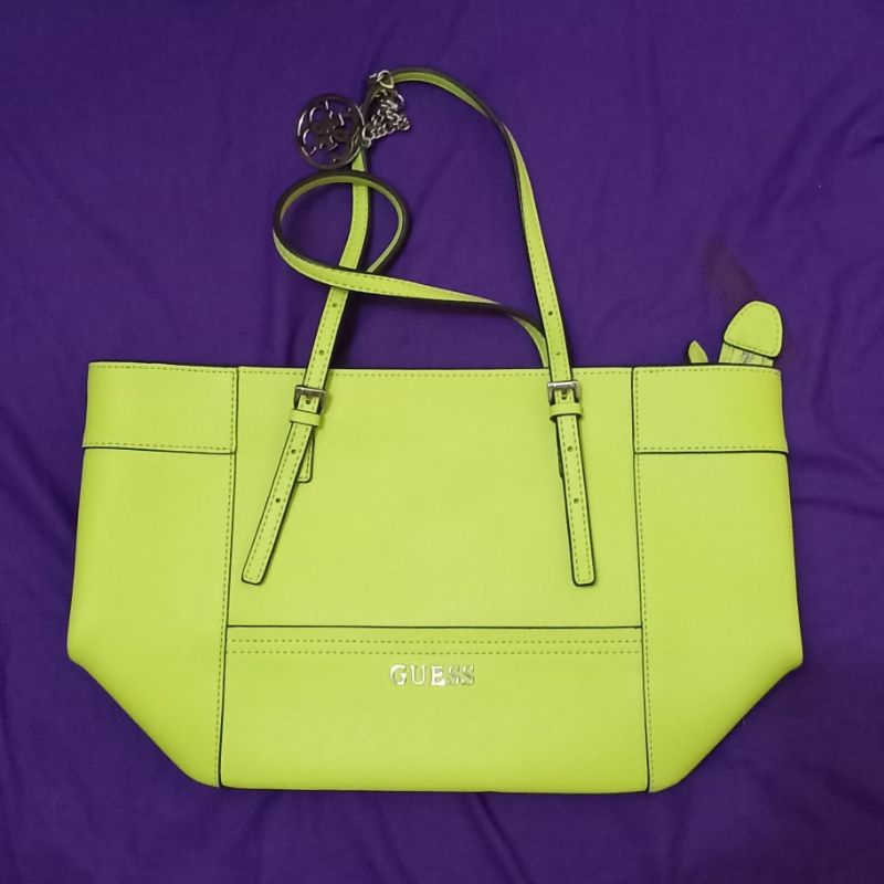 Tas GUESS preloved / Tas GUESS second / Tas GUESS ORI / Tas GUESS ASLI / Tas GUESS MURAH / Tas wanit