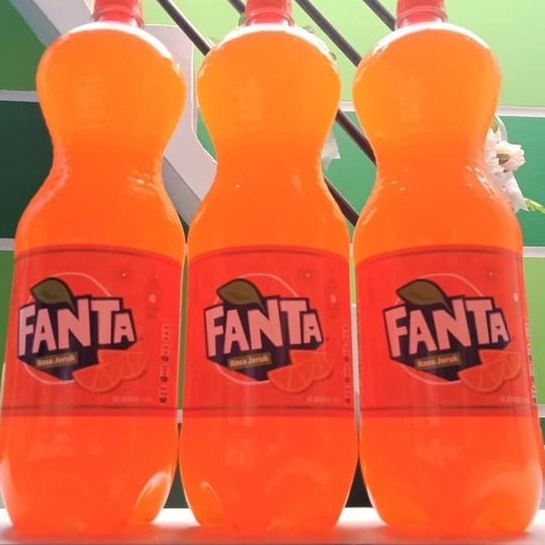 

FANTA Soft Drink Orange Botol 1500ml