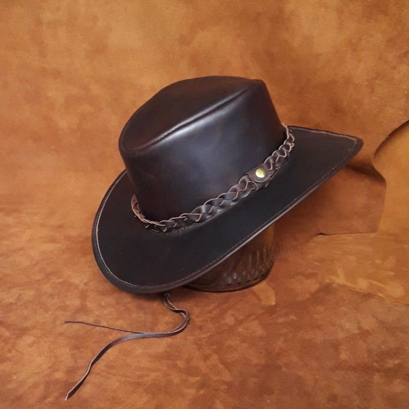 Topi Cowboy/ Topi Laken Bahan Kulit Sapi Jenis Crazyhorse Handmade/Topi Kulit