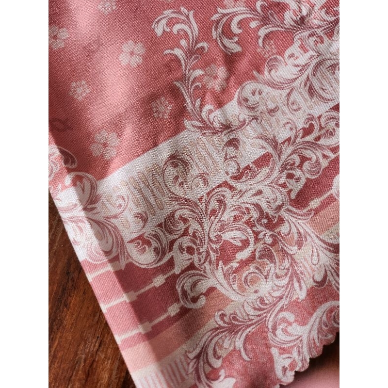 Scarf Dharmawangsa WK