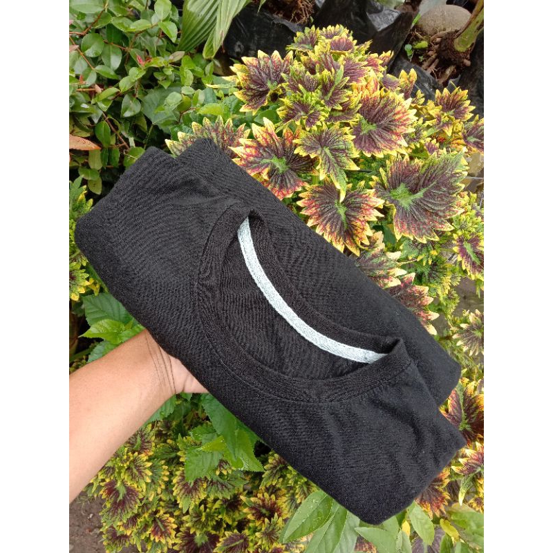 T-shirt polos black