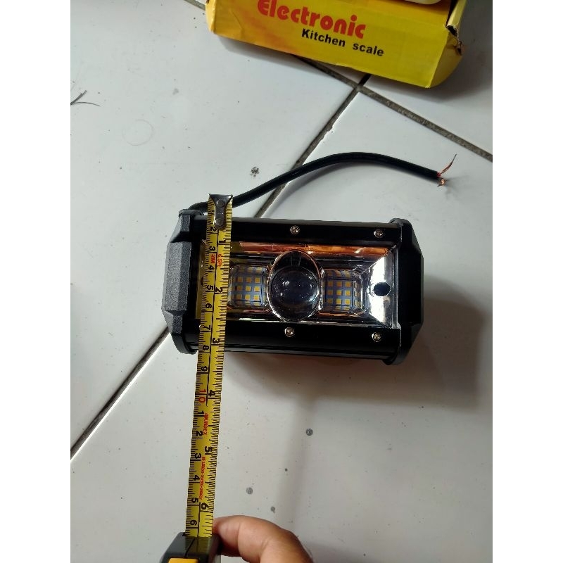 foglamp persegi 18led + 1led besar universal 12V - 24V