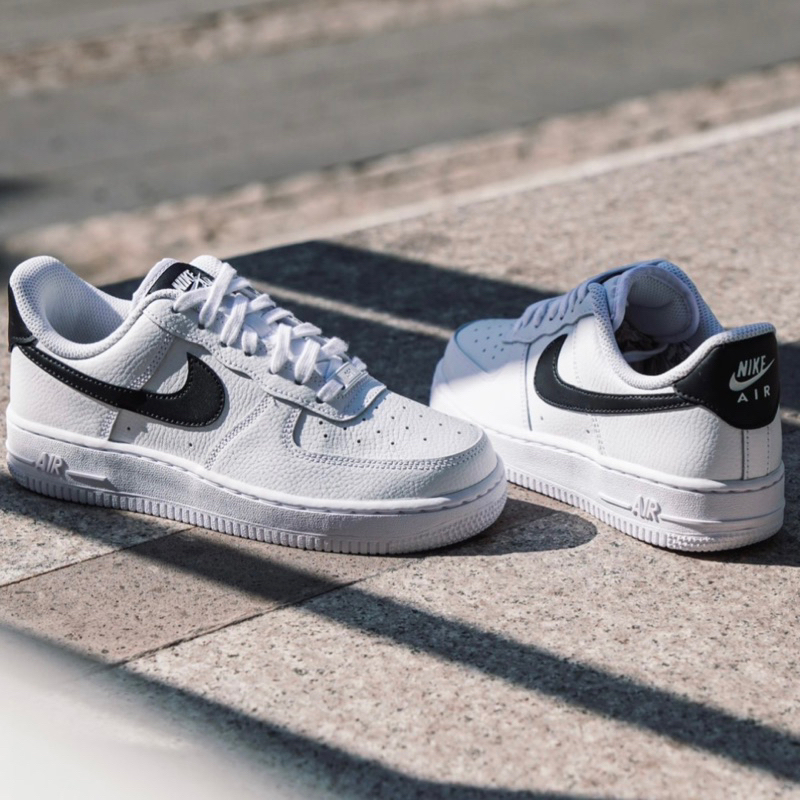 Nike Air Force 1 Low White Black Swoosh 100% Authentic