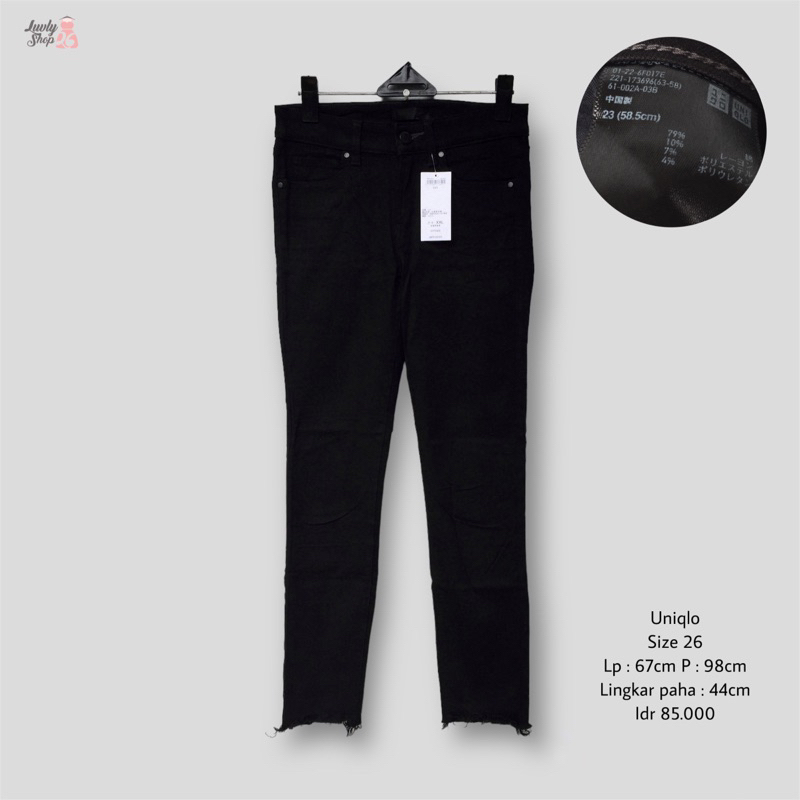 uniqlo unfinished jeans hitam